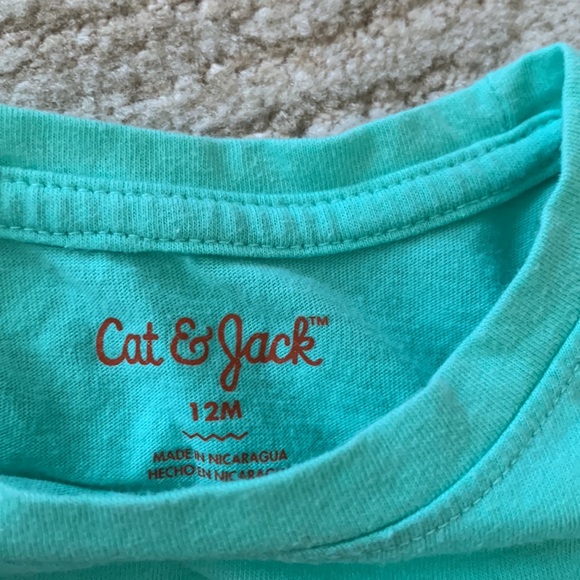 Lot of 2 Cat & Jack shirts - Picture 3 of 3